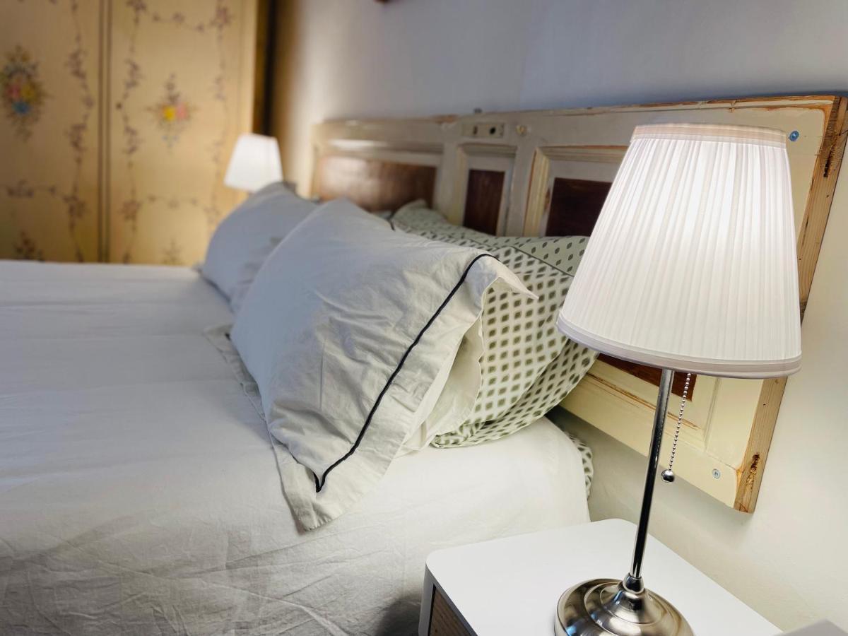 Montello Guest House & Apartment Catania Bagian luar foto