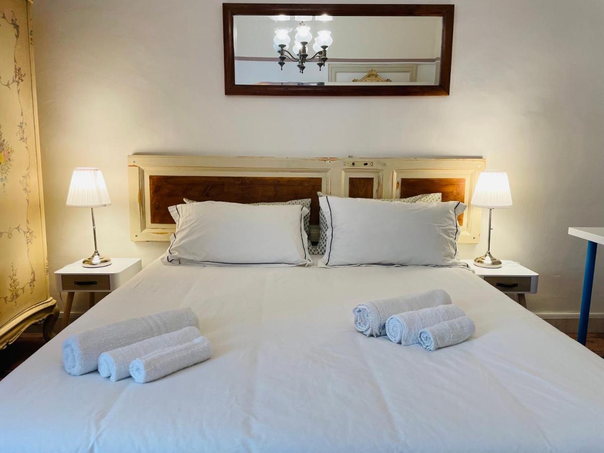 Montello Guest House & Apartment Catania Bagian luar foto